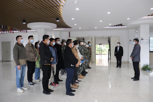 贵州黔南科技学院2022年消防应急疏散演练顺利举行