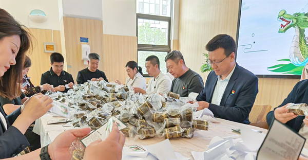 1748312193420676.jpg 2.jpg