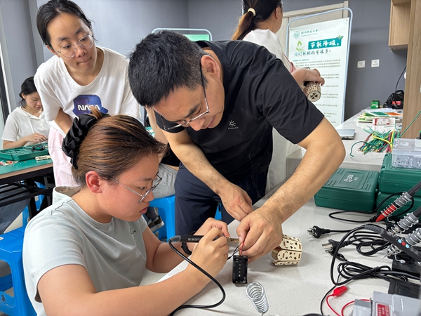 1751253918812797.jpg 3.jpg